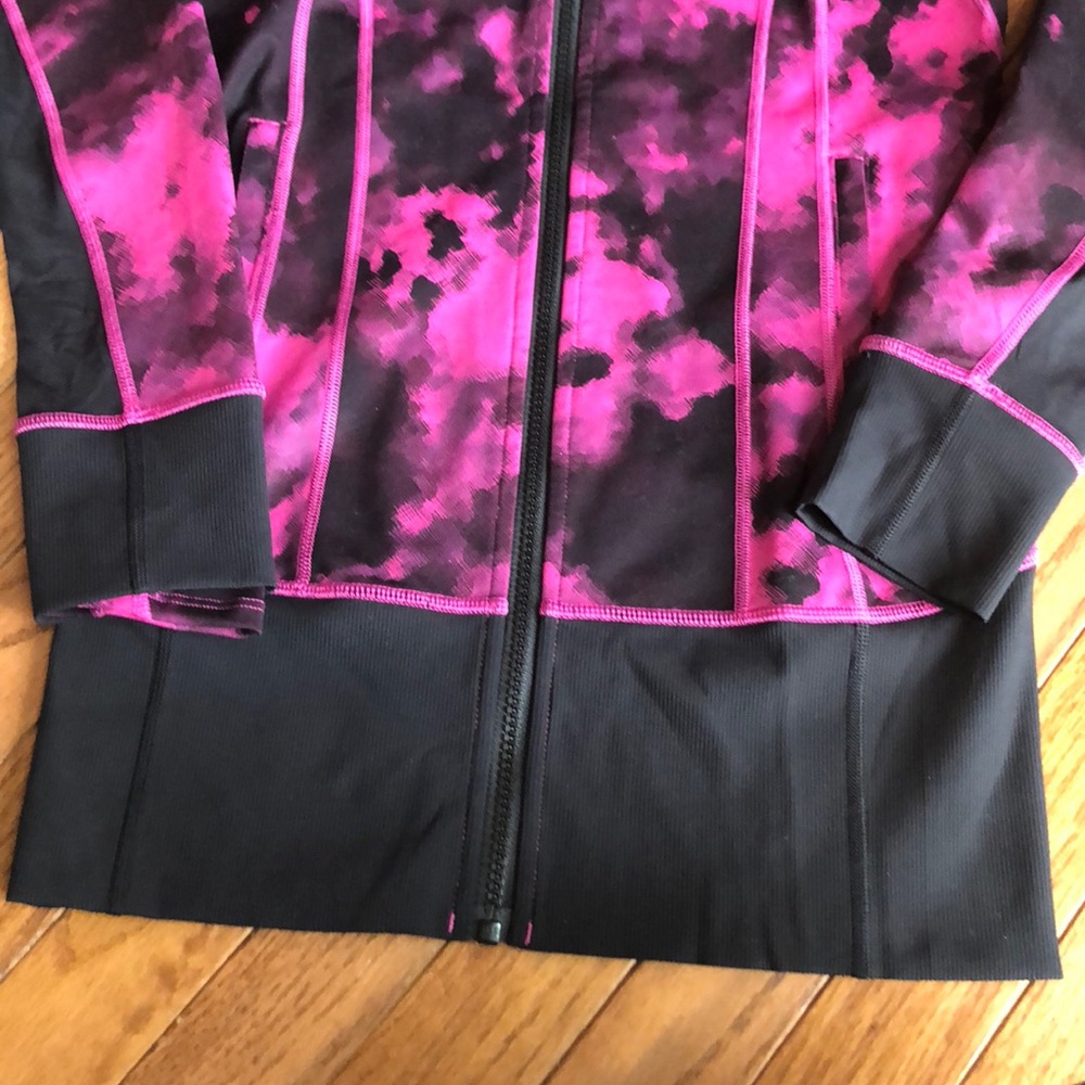 Nwot Daily Practice Jacket - image 3